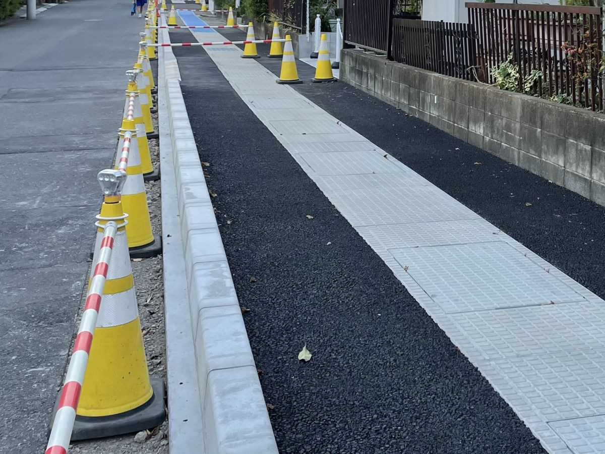 歩道整備工事(市道A437号線)