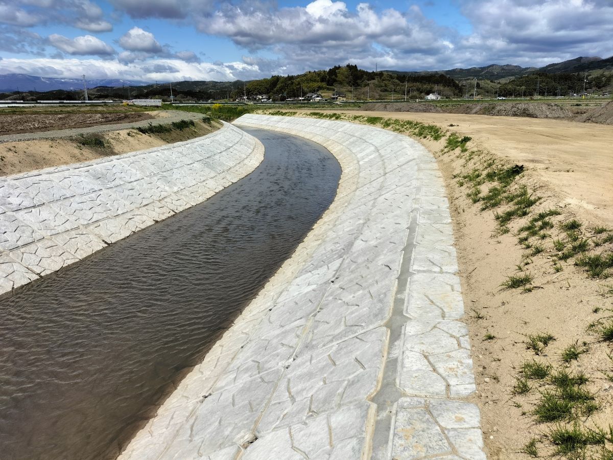 R4富上地区(競争力強化)-101号/富上地区第2揚水機場工事